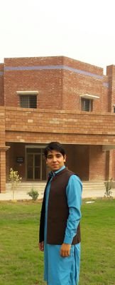 Zeeshan56271951's profile picture. Study mbbs