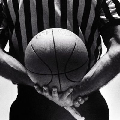 Retired AF Vet, Women’s college BBallRef. Dad to 7, married 2 the woman of my dreams. #Resist #BLM #Cowboys #Reds #WVU