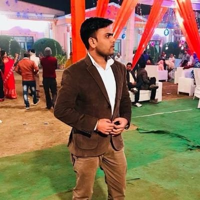 im_amitgangwar's profile picture. UI Developer @Rekhta