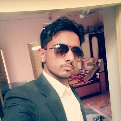 DeepakBera12's profile picture. 