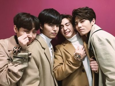 TheRose_Fansite🌹さんのプロフィール画像