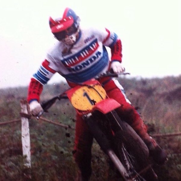 kevinbrockbank72@gmail.com I like watching Moto cross I'm the team manger & coach the west Cumbria masters 🏉