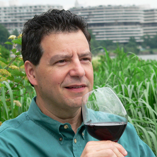 An experienced wine consultant who pivoted from a 30-year career as an award-winning business journalist into the profession that is his true passion.