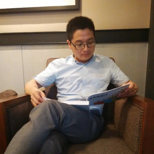 Design, marketing and brand, globalization expert.