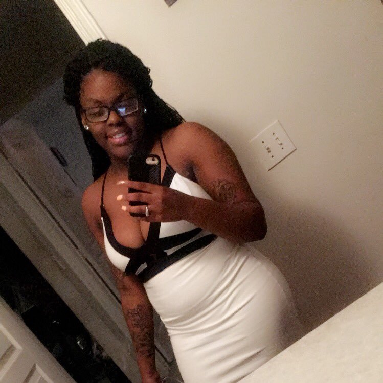 Callie mother fucking G don't spare a fucking soul #Virgo baby 9/18 2016 Graduate add me on snap Rip_falfa❤️❤️❤️ LONGLIVEKIMO