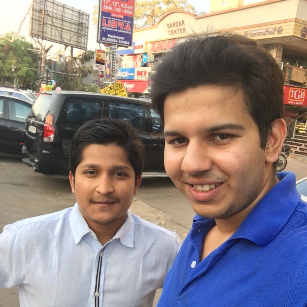 smit_javiya's profile picture. 