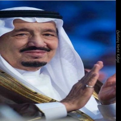 ‏قـد يـرى الناس الجرح الـذي في رأسـك ولكـنهم لا يشعـرون بالألـم الـذي تعانـيه