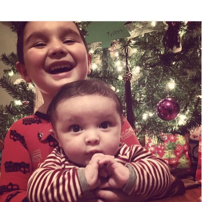 Macginis's profile picture. Games. Fishing.