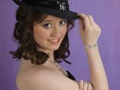Ever heard any of hannah dodds music, or her lyrics? Amazing. This is a fan page just for her!