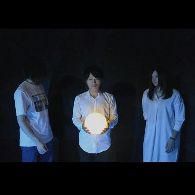 3 piece math rock band.
vo>.れみりあんぬ @sumiRemy ba&ch.ヒロちゃん @hirochan_bass drs.はかせ @hakase_nikiniki メッセージなどはこちらへどうぞ→ sheeptwarp@gmail.com
無断でのライブ撮影は固くお断りしております。