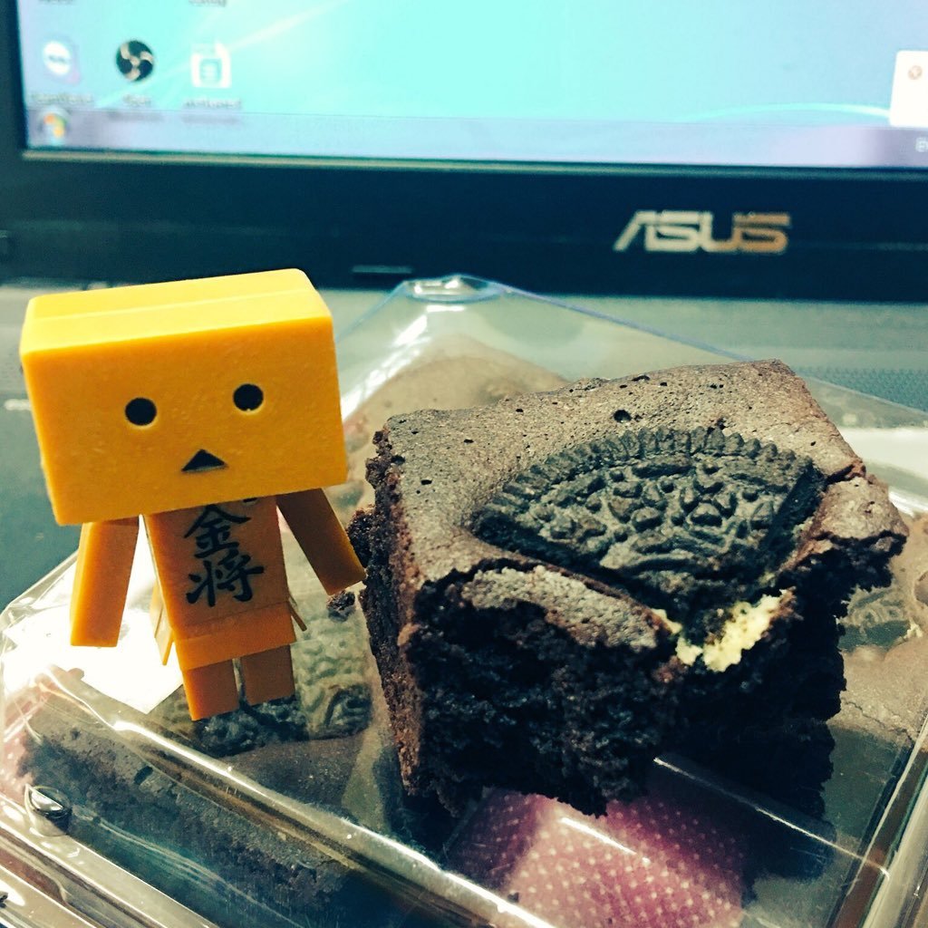 planiltembann's profile picture. กิน นอนได้มากกว่าคนอื่น