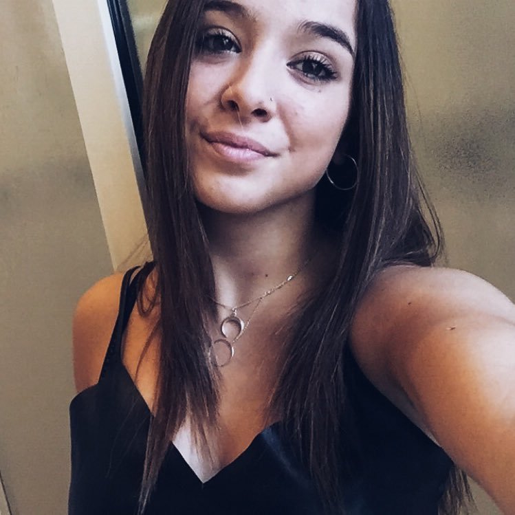 BelenFdez_'s profile picture. Life is what you make it ✨