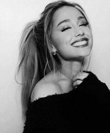 ◾ Aquariana ♒ ❤🍃
▪Dream a dream you never thought you'd be dreaming.            - Matthew Espinosa 
▪ She's fly effortlessly
▪ I was born to walk alone!