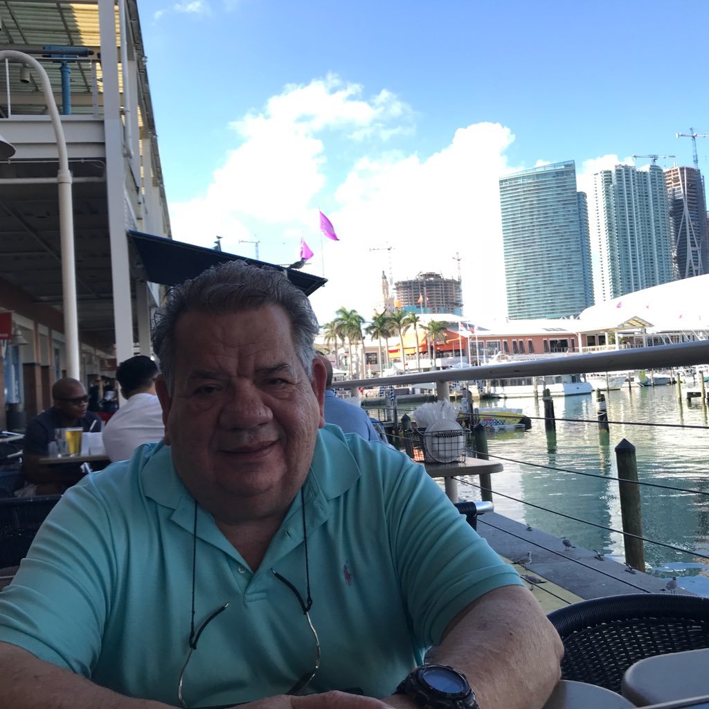 Rubenhe93128273's profile picture. Psiquiatra Sexologo Criminólogo Prof Psiquiatría Forense UCV. Ex presidente Svsm Flasses WAS AISM. Sección Psiquiatría y Sexualidad WPA