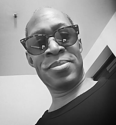 krwnycfotog7's profile picture. All : 📸 Mine | Street Art | Urban Landscape| Videographer | Polemicist | Fetishist | USA Vet. 🇺🇸