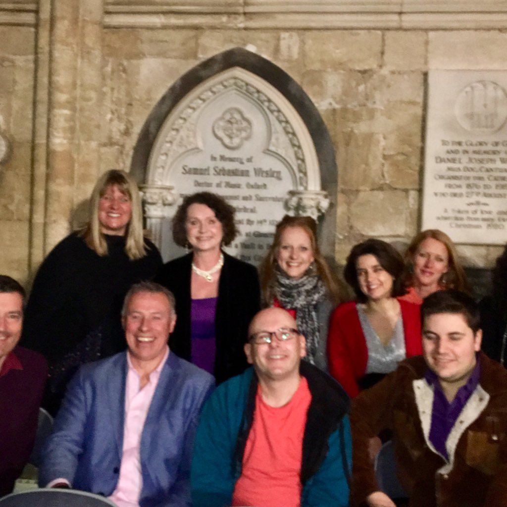 🎶#Exeter-based #acappella group Tess and the d'Urbervilles by @tessread #Devon. Join us if you love to sing! Monday nights @CityGateExeter 7.45-9.30pm