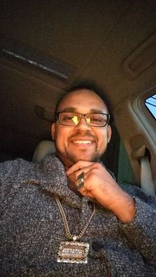 LeoWHazelEyes1's profile picture. https://t.co/6ONaGcO3T7