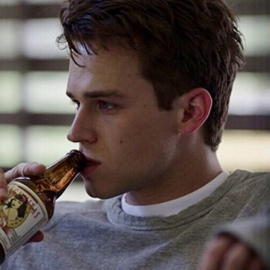 p1terpat_'s profile picture. MCU / 톰홀랜드 / 넷플릭스 조금