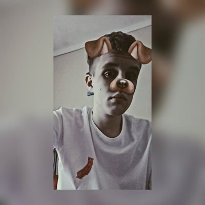 Since 00
If you need a friend there's a seat here alongside me.
Drop top
Rain drop
All I do is eat non stop 
===============================
Insta:@its_struben