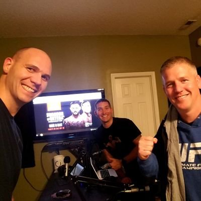 1/2 of the CamoGhost MMA Podcast, MMA/UFC nerd, Army Combat Vet, sarcastic shit talker, and when i play Gay Chicken...I fuckin win!!