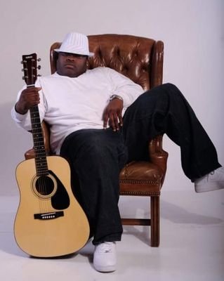 Singer, Songwriter & Musician
For bookings inquiries email: paw.rcw@gmail.com
For vocal coaching email: thevmprospective@gmail.com