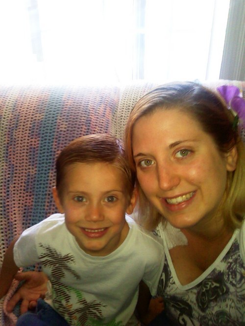 crazzyangel2005's profile picture. 