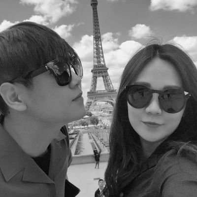 tskona's profile picture. 커피의 향을 음미하고 미소 갖기를 즐긴다 더불어 따스한 가슴들을 이어갈 기억들  만드는 노력도 함께