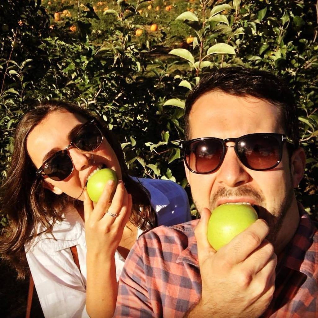 VendiQuenchEco's profile picture. Two passionate souls who love #nature and care about our #planet. We made a pledge to raise awareness offering products that are #sustainable and #ecofriendly