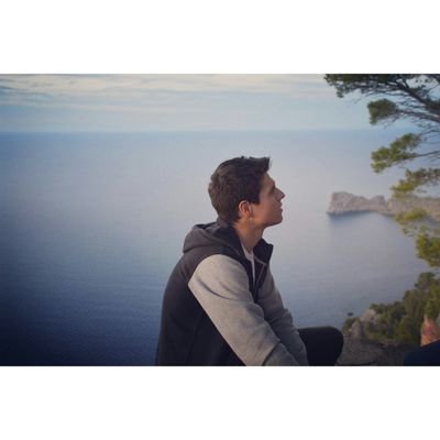 PepSalas13's profile picture. 