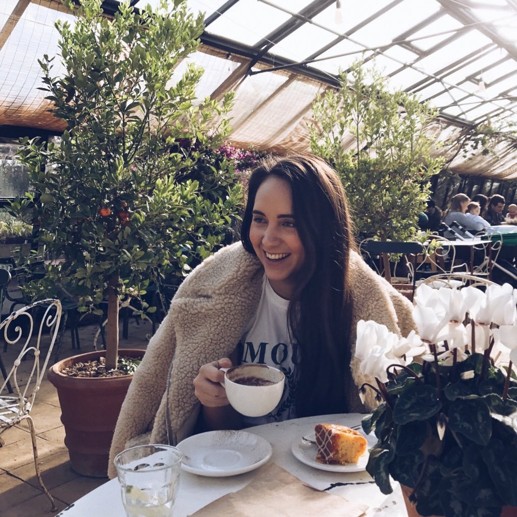 Susiekelewis's profile picture. 