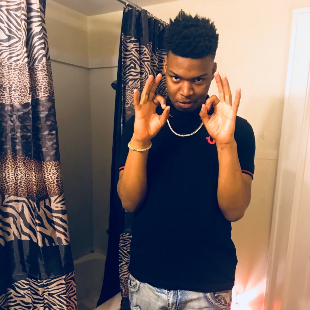 🙅🏾♂️😈 .... 400Capp 🤑✈️ EWWGANG 🤘🏽💰 // amosc callmemalikkkkk 🤘🏽Booking Info :// jonesmalik@gmail.com 🚨