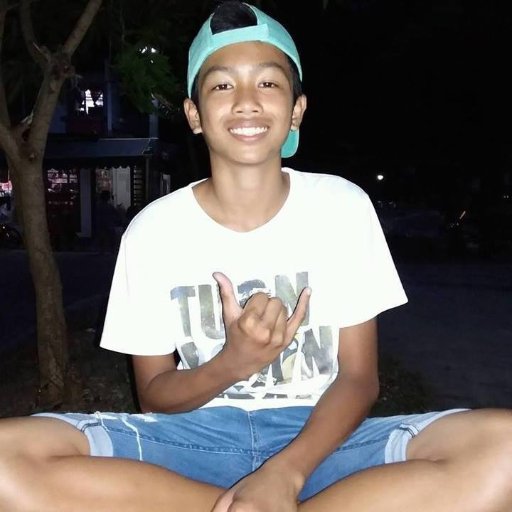 maxvincentdela1's profile picture. 