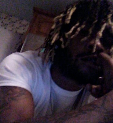 itsju4's profile picture. 