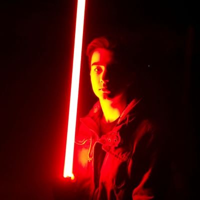 tall_guy00's profile picture. 