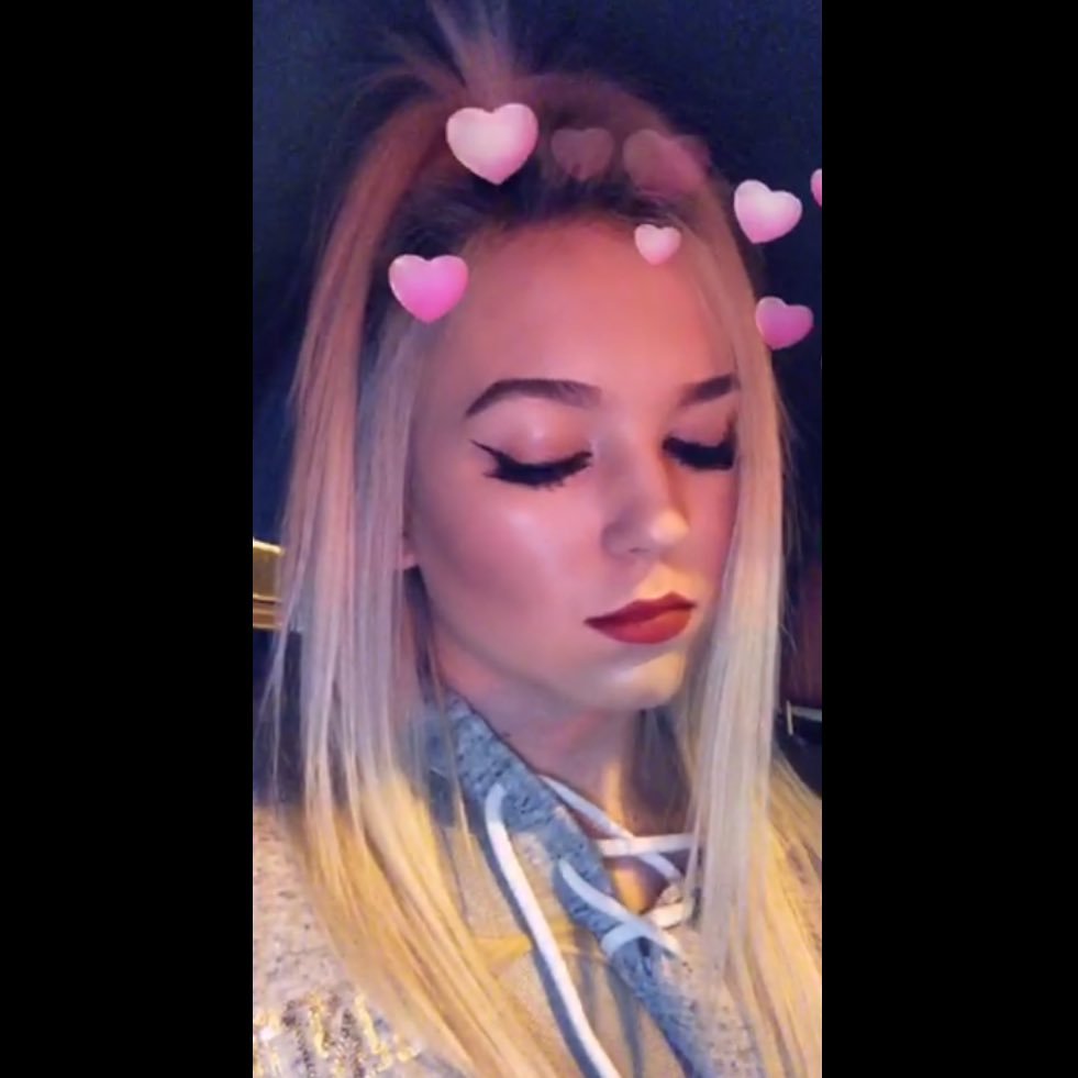 MaggieFleming14's profile picture. Be the person your dog thinks you are sc: maggie_mcgrew