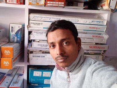 Shyam96274457's profile picture. Simpel life.....