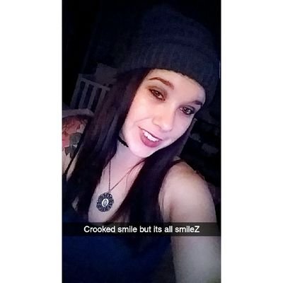 🆕 Twitter acct. 🆗
▫ Free spirit ▫ Moon child ▫ Gemini ▫
⛄ SC : lrenzz96