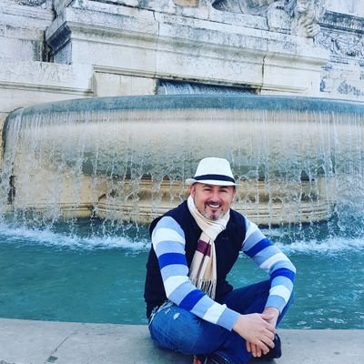 EnologoPG's profile picture. Enólogo Apasionado de Vinos Artesanales y Naturales Sarandeados  y Fermentados en Lagares de Cuero y Tinajas Amante d cepas tradicionales País,Carignan,Torontel