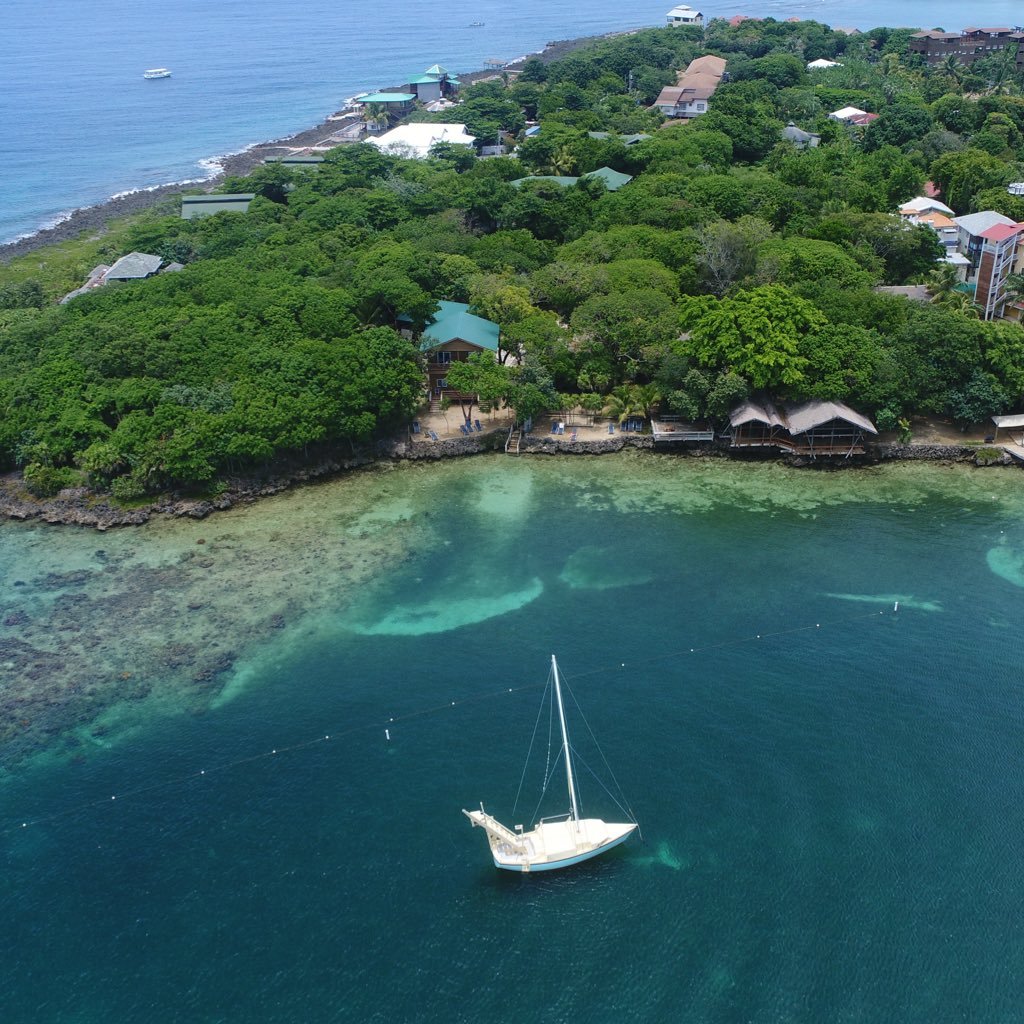 Family owned, quiet, small, and rustic Dive Resort perfect for chilling & relaxing...