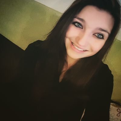 noemie 24ans, animatrice socioculturelle , danseuse et amoureuse