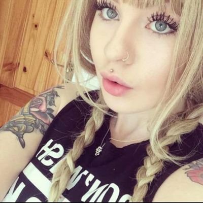 💼Working as 👄Dating N 👠Fashion Site, 💗Love to share dating fashion ideas among 👩👧people