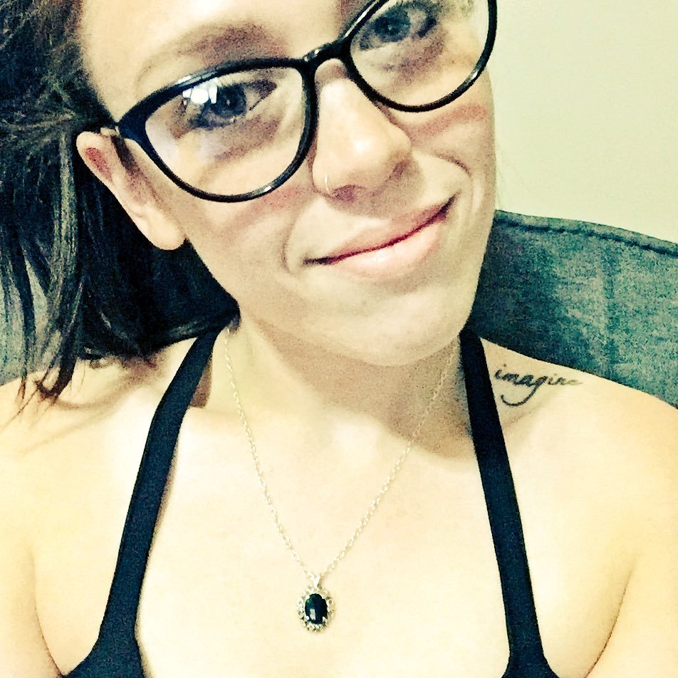 Drew University & Villanova University alum. Wine & Mayday Parade. Forever 22. Married to coffee. ☕️