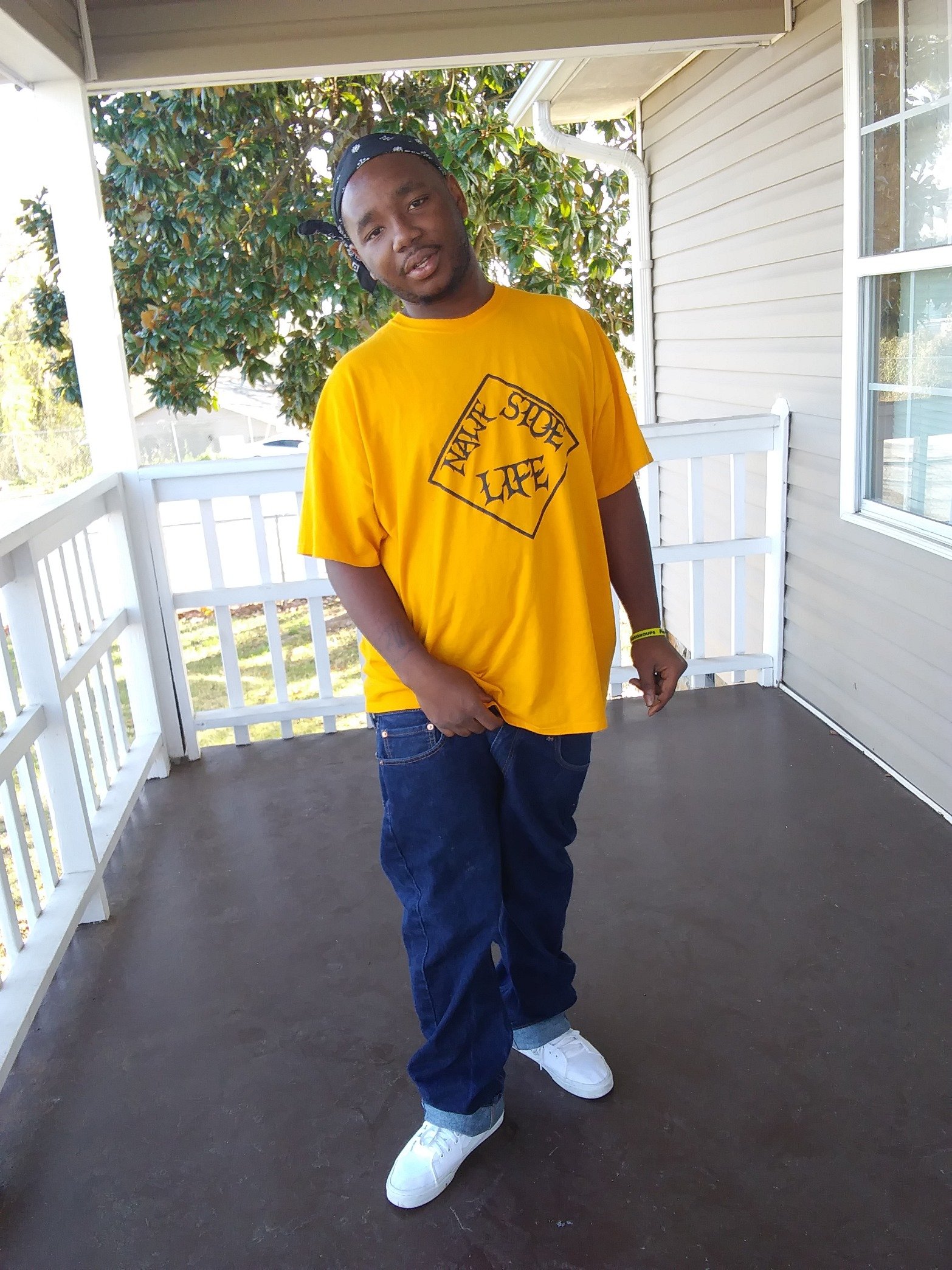 -Im the one thats there :)