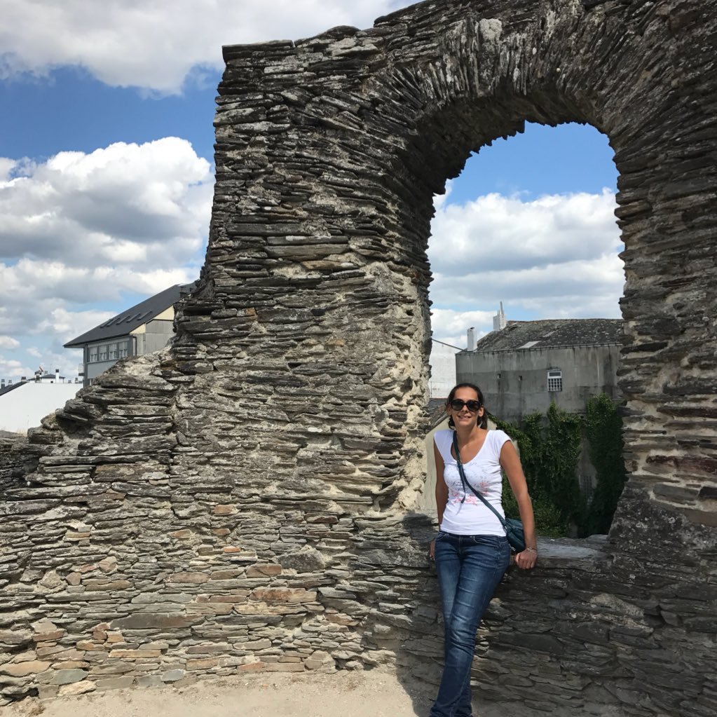 isfernandez17's profile picture. 