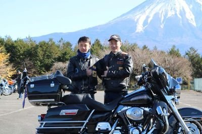 ハーレー大好きオヤジです　#グルメ
#旅行
#ツーリング
#BMW
#バイク販売横須賀市
#バイク修理横須賀市
#ハーレー
#旧車バイク
#横須賀市居酒屋
#オシャレなバイクカフェ&居酒屋