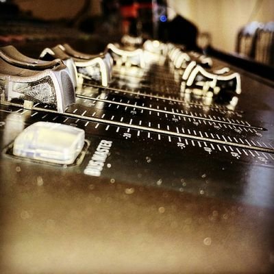 Alex_Haylett's profile picture. Record label 
Artist Management
Recording Engineering / Mixing and Mastering services

Snapchat: ash-productions
Facebook: Ash Productions