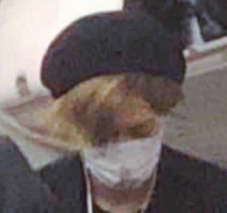 ssshuyi_'s profile picture. ✝️/🐰💧🥁/🎾👑💙❤️🤍🌵/😈🎸