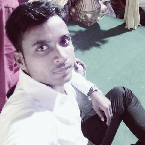 Hey! Am Suraj Kumar a full time #blogger, #content_writer, tech geek and social media expert. I love blogging and being active on Social Media.