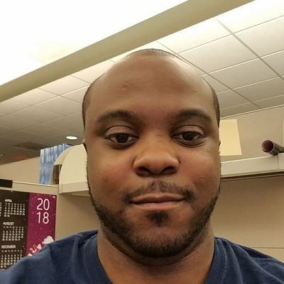 evansje12's profile picture. 