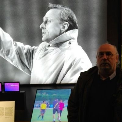 Seguidor del buen fútbol como el Barça de Guardiola,la fantasía de Ronaldiño y las exhibiciones del mejor jugador de todos los tiempos Messi